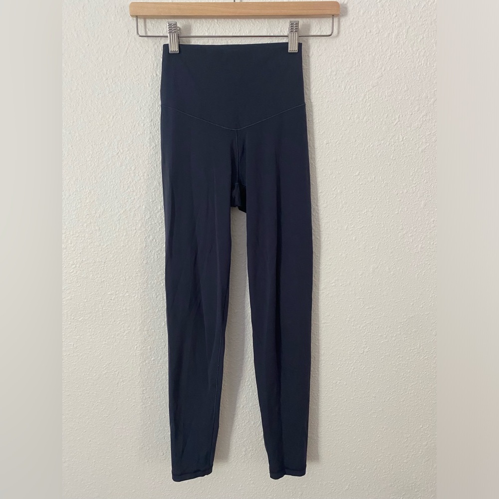 Aerie super soft high rise 7/8 leggings in navy blue size XS - Picture 1 of 4